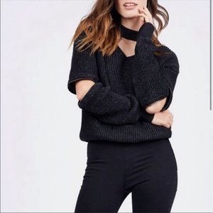 FATE BY LED CHARCOAL GRAY SWEATER